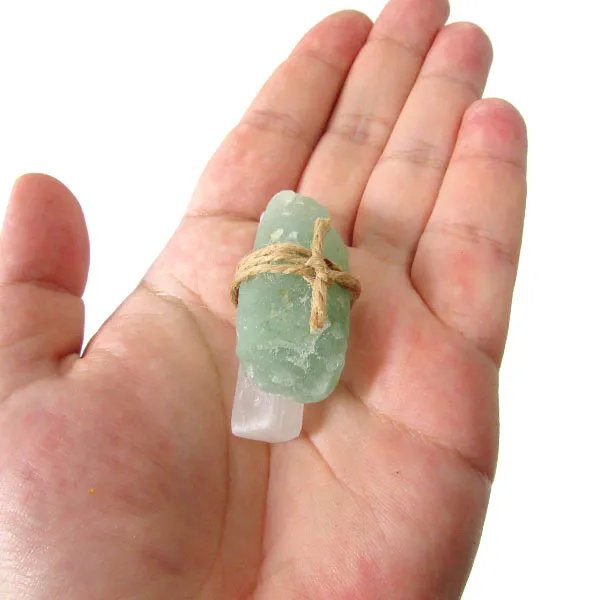 talisma_da_saude_com_quartzo_verde_e_selenita_cura_e_fortalecimento_energetico_13774_3_a2ac5218d44a33e987c1a0ea8464edef